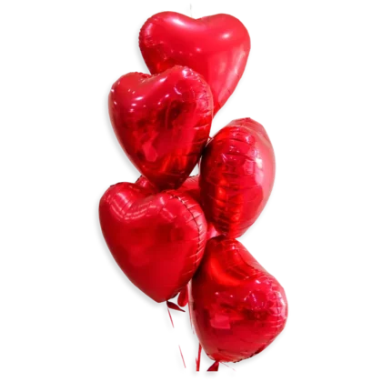 C17: Set de 5 globos metálicos en forma de corazón color rojo vibrante inflados con helio.