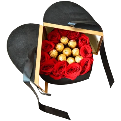 CZ02: Caja de corazón de terciopelo negro con rosas rojas y chocolates Ferrero Rocher.