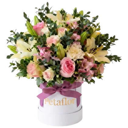 MF03 - Mini Flower Box Flores Variadas (Lilium, Rosas, Mini Rosas y Claveles)