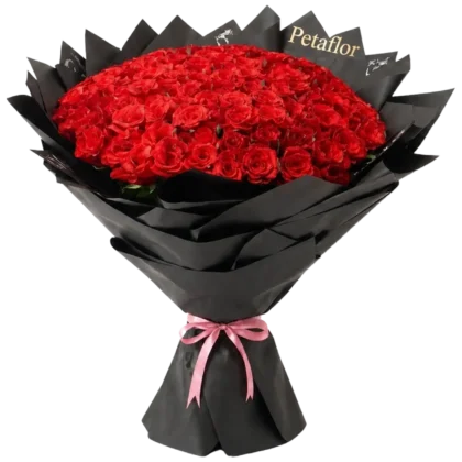 R07 - Ramo de 100 Rosas en Espuma Floral