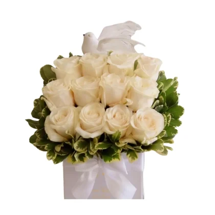 AF01 - Arreglo de rosas color crema