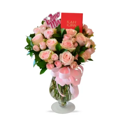 AR03 - Arreglo floral en base de cristal