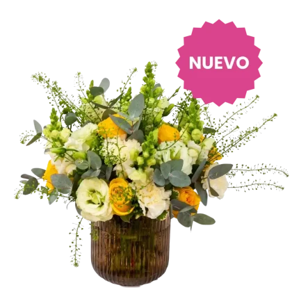 GS04 - Arreglo en florero de vidrio estriado